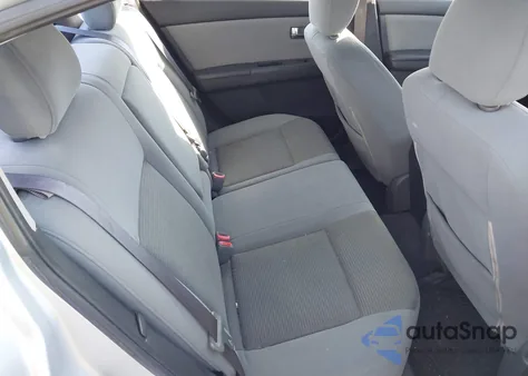 2011 Nissan Sentra 2.0Sl z USA, uszkodzony, nr VIN 3N1AB6AP4BL610361